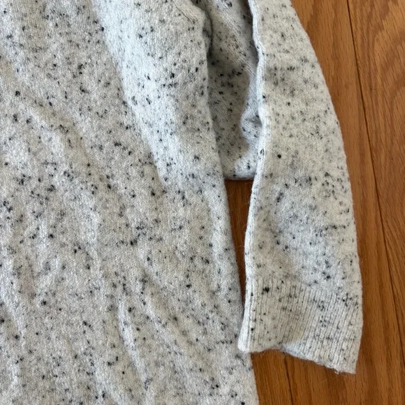 Speckled Gray Turtleneck Sweater oversized - Picture 3 of 4